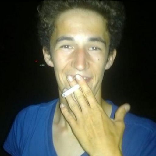 cigarette2004