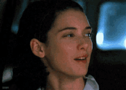 :Winona_ryder_: