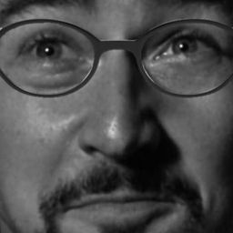 :Derek_lunettes_: