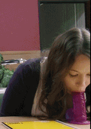 :sucer_blowjob: