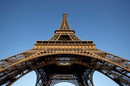 :toureiffel: