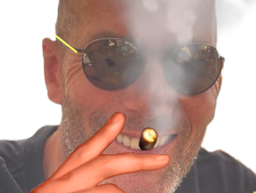 :zidane_fume: