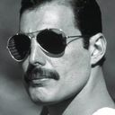 Freddie_Mercury