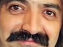 :elmustachio: