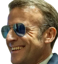 :Macron_rire2: