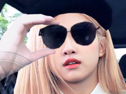 :lgm_jisoo: