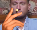 :Raphael_Arnault_fume: