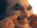 :Fauxsourire: