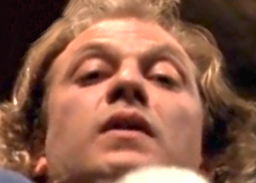 :creme_zoom: