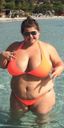 :Femme_obese:
